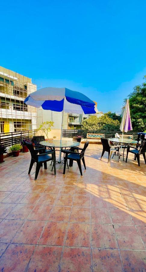 Bedchambers Serviced Apartments, Sushant Lok غورغاون المظهر الخارجي الصورة