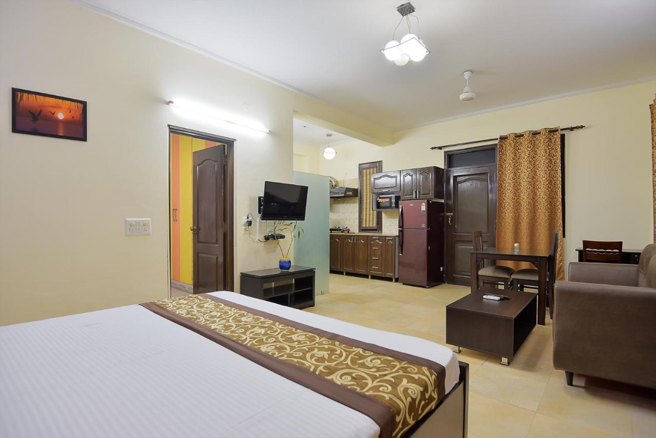 Bedchambers Serviced Apartments, Sushant Lok غورغاون المظهر الخارجي الصورة
