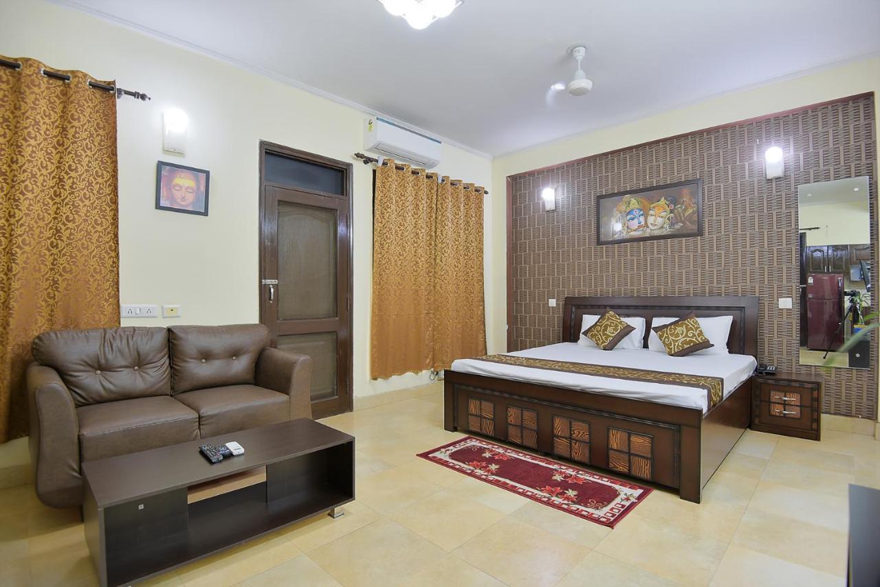 Bedchambers Serviced Apartments, Sushant Lok غورغاون المظهر الخارجي الصورة