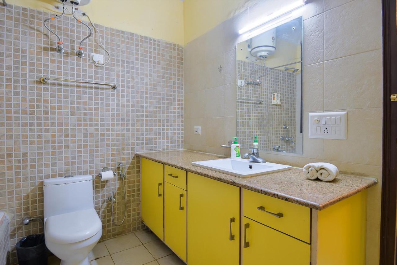 Bedchambers Serviced Apartments, Sushant Lok غورغاون المظهر الخارجي الصورة